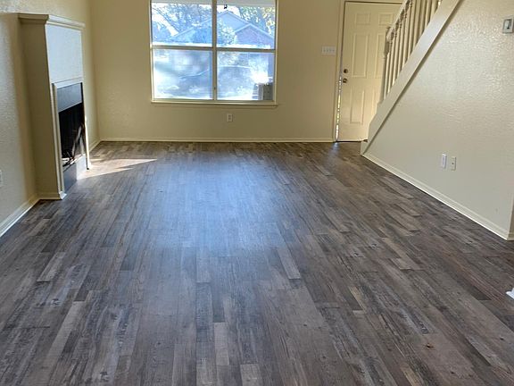3rd image of 2205 Avenue A