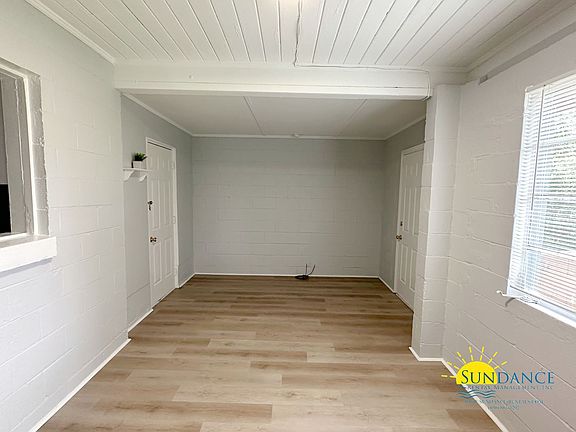 2nd image of 24 Pen Haven Dr