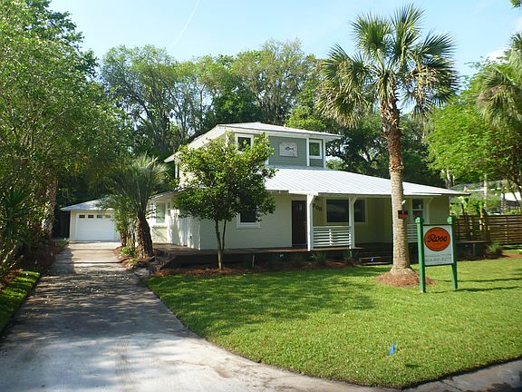 Wrap-around Front Porch