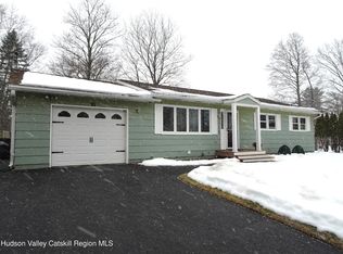 10 Mann Drive, Castleton, NY 12033