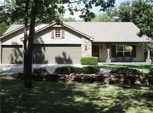 16800 N Winslow Dr, Hulbert, OK 74441