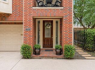 1010 Studer St, Houston, TX 77007