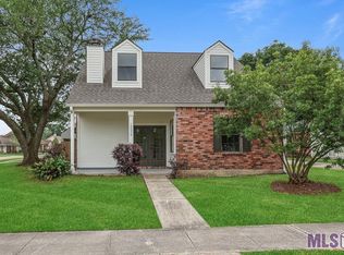 15236 Woodlore Dr, Baton Rouge, LA 70816