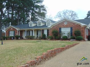 1406 Alameda Dr, Jacksonville, TX 75766