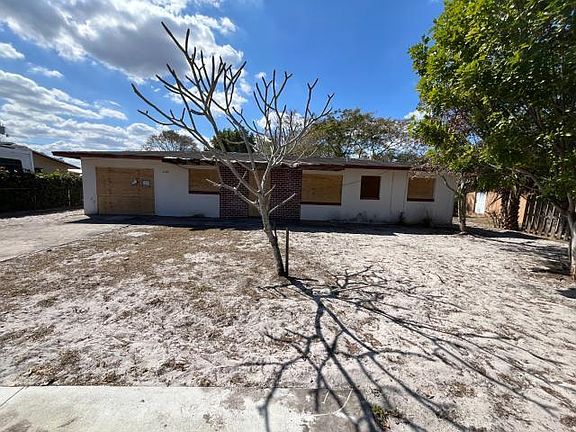 2nd image of 1620 SE Apache Avenue