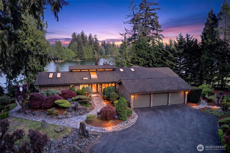 2nd image of 21421 Snag Island Drive E