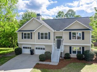 3268 Windgate Dr, Buford, GA 30519