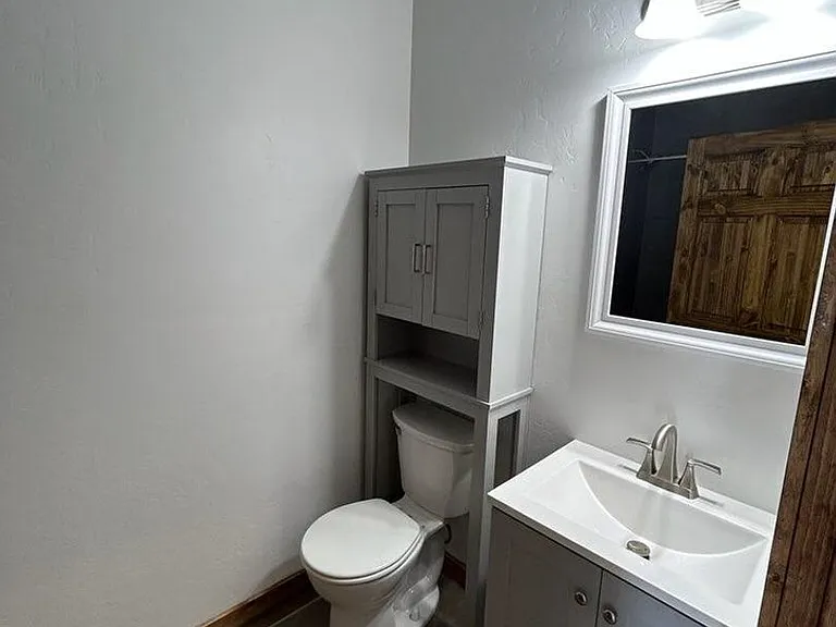 2215 Steamboat Ln — Photo 5