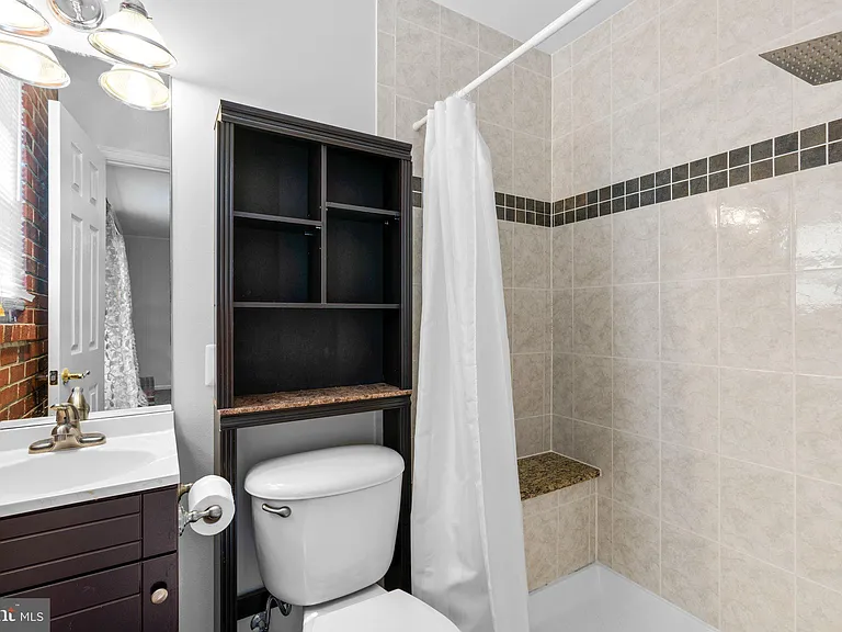 9212 Chanute Dr — Photo 23