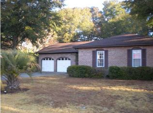 760 Leafwood Rd, Charleston, SC 29412