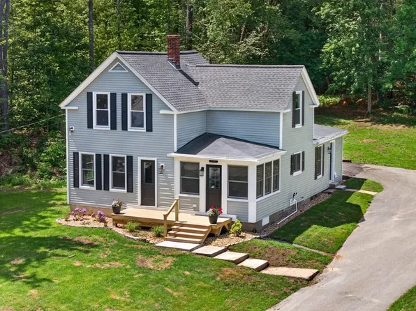 148 Center St, Ashburnham, MA 01430