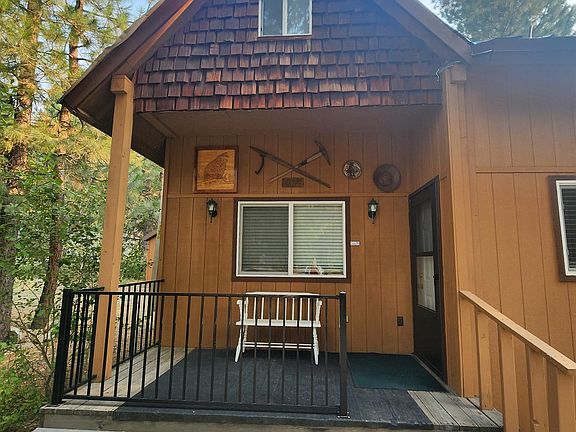 4th image of 1061 N Hidden Pine Rd