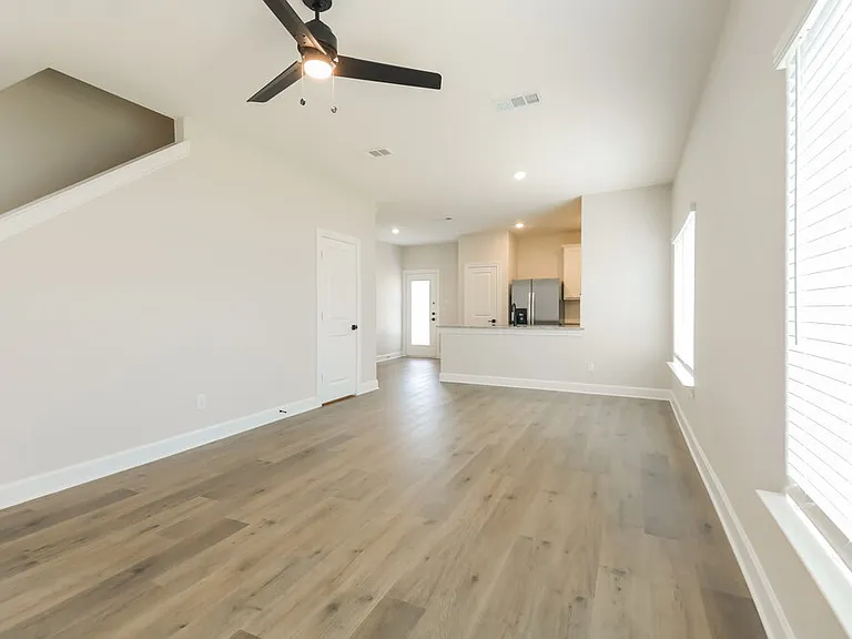 710 Princeton Hts — Photo 5