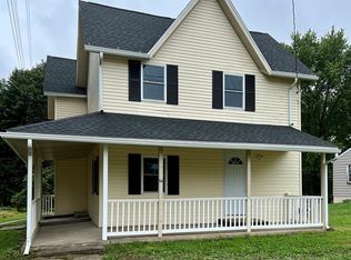 54 Pitney St, Sayre, PA 18840