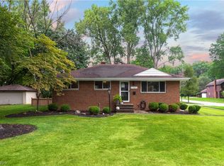 27502 Hollywood Dr, Westlake, OH 44145