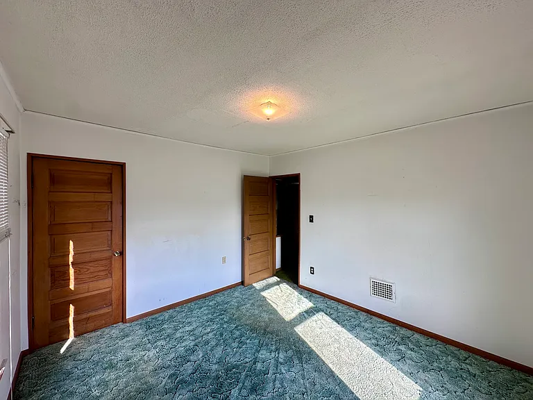 1413 Laurel Pl — Photo 19