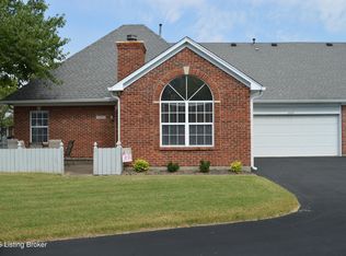 3925 Greenhurst Dr, Louisville, KY