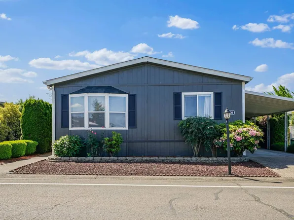 4490 Angie Marie Way NE #16, Salem, OR 97305