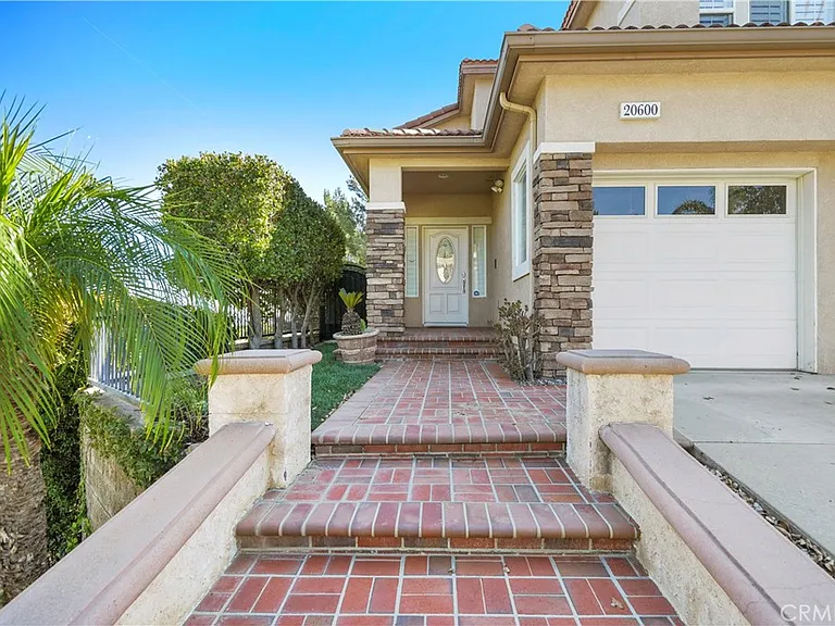 20600 Vercelli Way — Photo 3