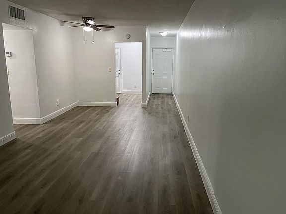 5th image of 1916 SW 11th St APT 3