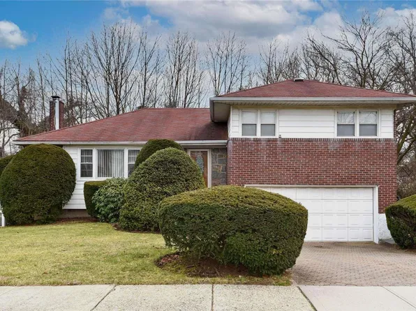 93 Bishop Place, West Hempstead, NY 11552