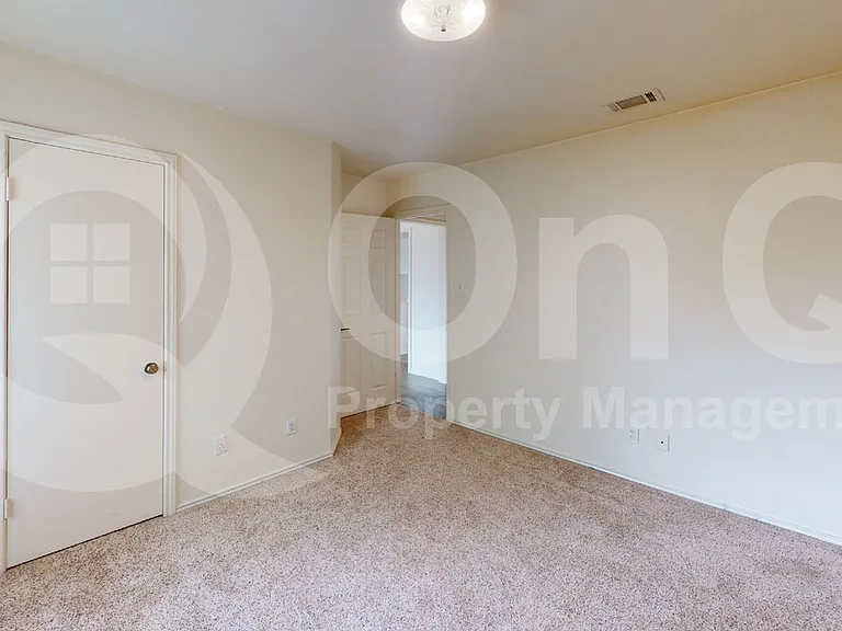 786 Pierre Ln — Photo 14