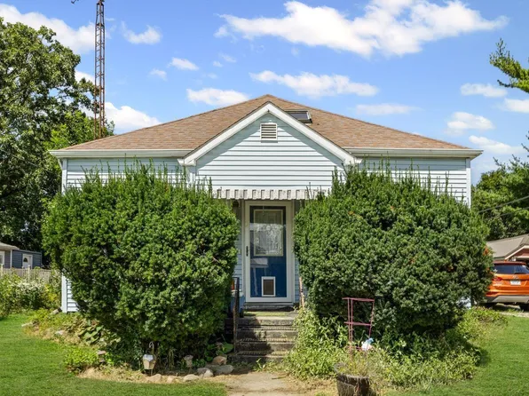 305 W Smith St, Oxford, IN 47971