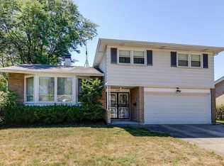 1116 N Hemlock Ln, Mount Prospect, IL