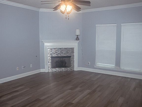 3rd image of 25961 Bronzewood St