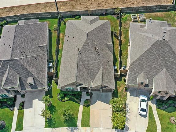 3rd image of 23303 Brookdale Bay Lane
