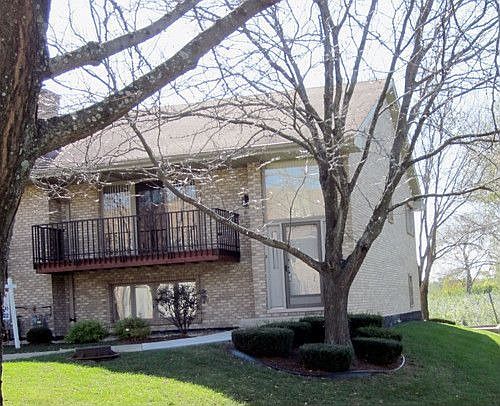 1st image of 8320 Woodland Dr APT 6