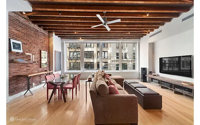 Rented by Douglas Elliman | media 24