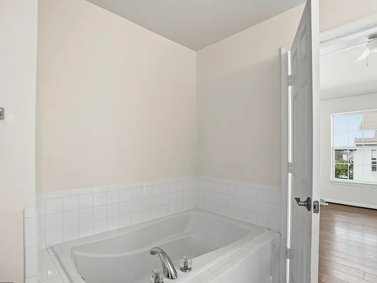 2494 Quick St #303 — Photo 22