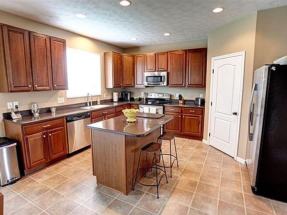 4th image of 1168 Sarah Freeman Dr