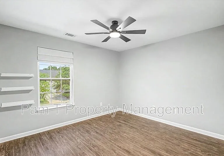 4 Bainbridge Way — Photo 21