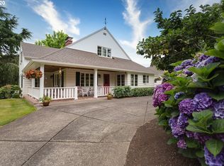 13701 Knaus Rd, Lake Oswego, OR 97034