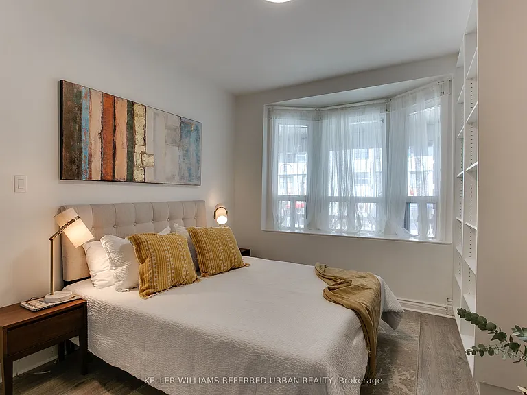 17 Wade Ave #MAIN — Photo 3