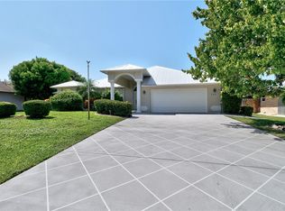 725 Doctor Ave, Sebastian, FL 32958