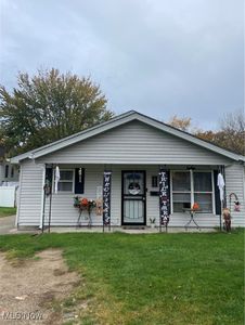 234 Lake Ave, Elyria, OH, 44035
