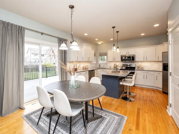 4309 126th St, Urbandale, IA 50323