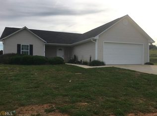 20 Crestview Dr, Carnesville, GA 30521