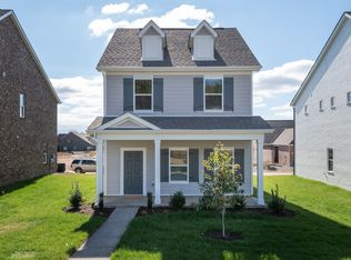 633 Trotters Aly, Gallatin, TN 37066