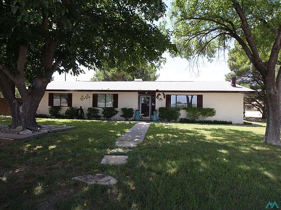 2nd image of 1701 W Van Buren Ave