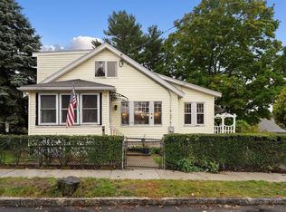 102 Elliot Ave, Quincy, MA 02171