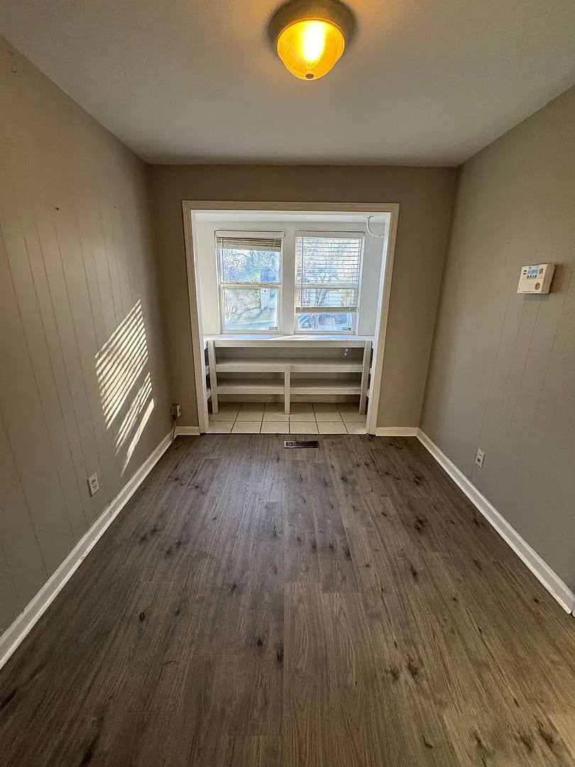 3BR/1BA Northport — Photo 4