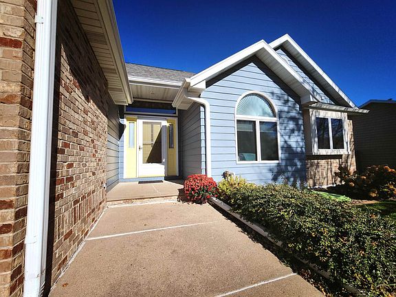 2nd image of 1707 W 43rd Street Pl