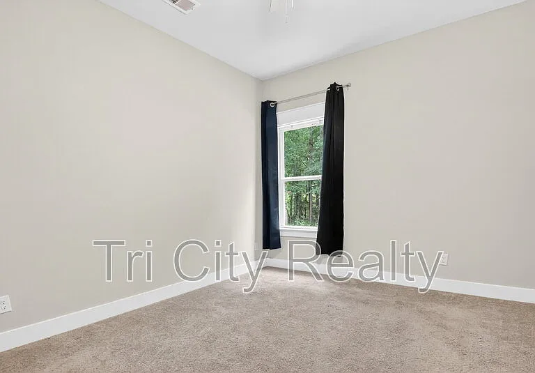 6230 Gordon Rd — Photo 36