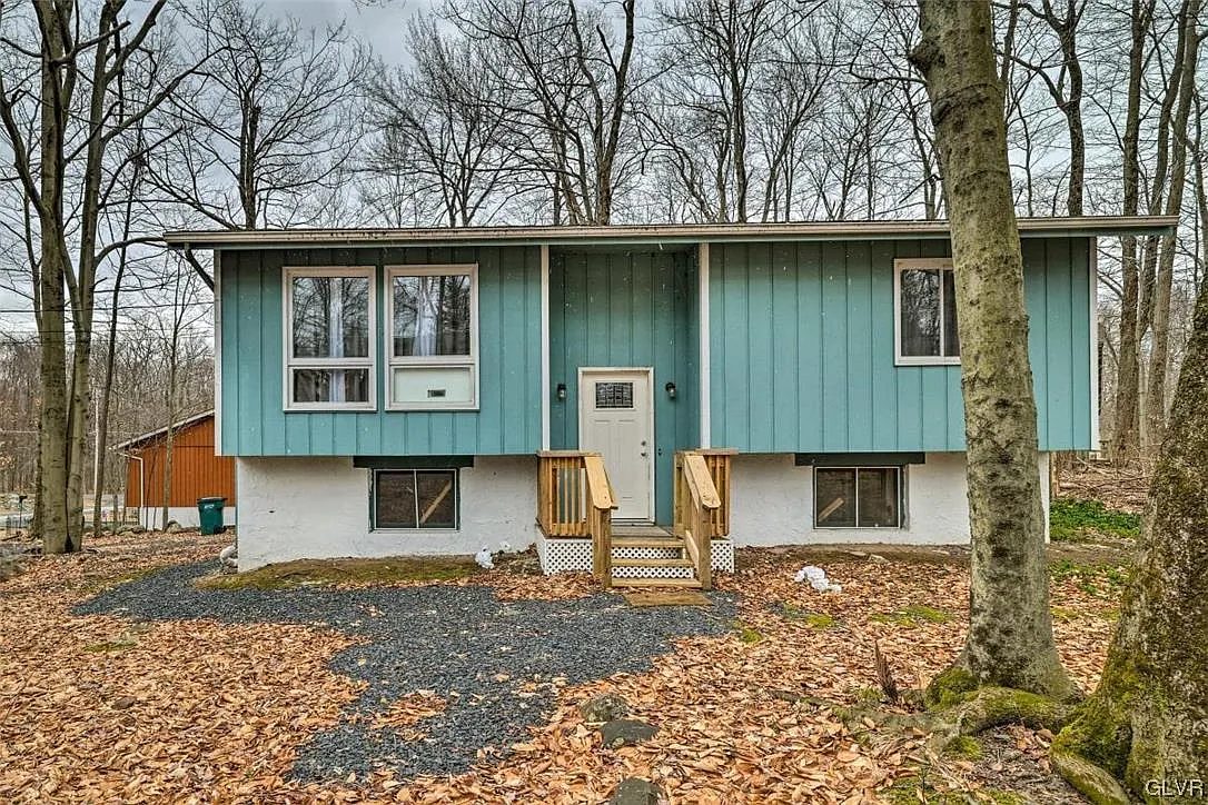 8470 Bumble Bee Way photo 1