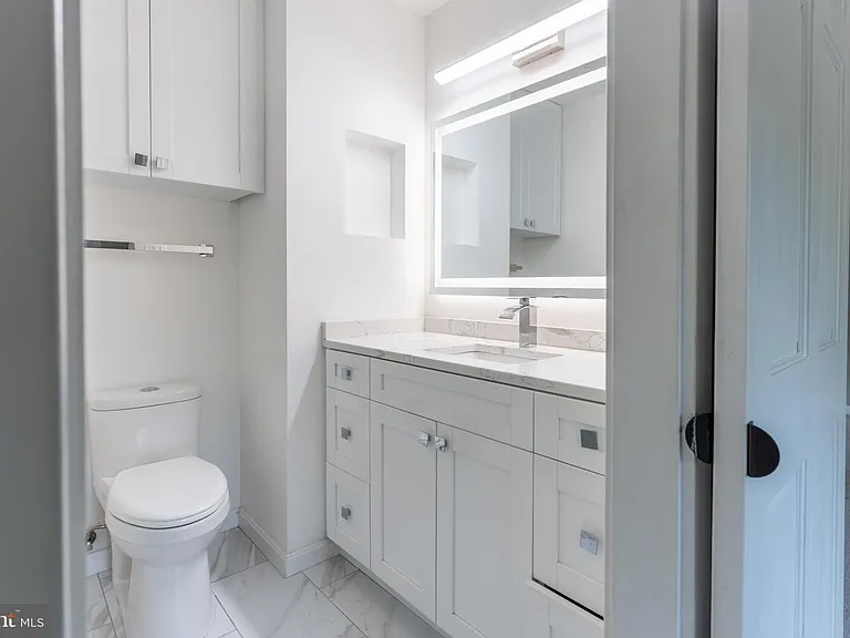 8020 Bethelen Woods Ln — Photo 12