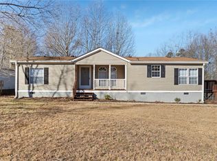 267 Hemlock Dr, Seneca, SC 29678